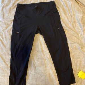Athleta capri leggings
